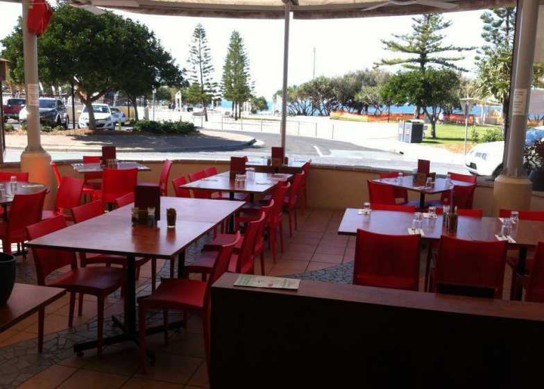 Domenico's on Kings also offer views of the beautiful Kings Beach and parkland across the road.