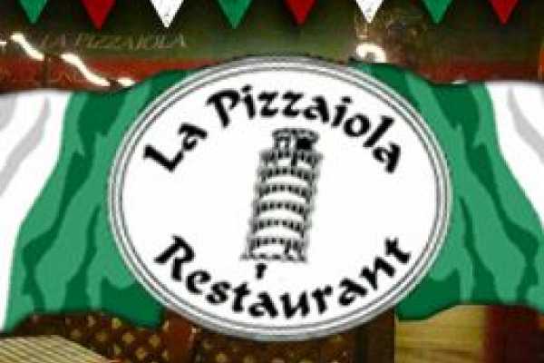 La Pizzaiola Logo
