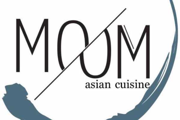Moom Asian Cuisine Logo