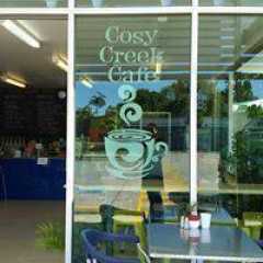 Cosy Creek Cafe Logo