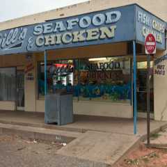 Gill's Seafood and Chicken Logo